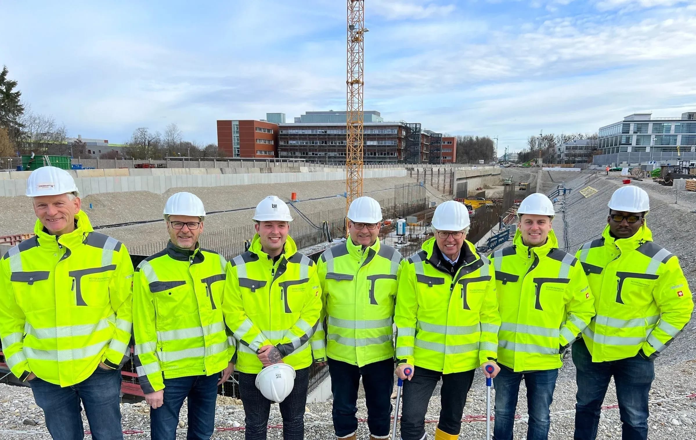 Das Baustellenteam der Steinbrecher-Gruppe auf der Baustelle